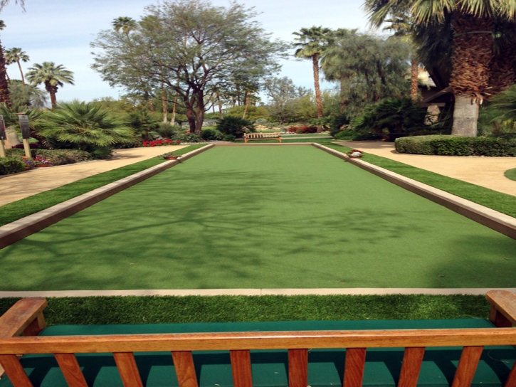 Fake Grass Arroyo Seco, New Mexico Red Turf, Commercial Landscape