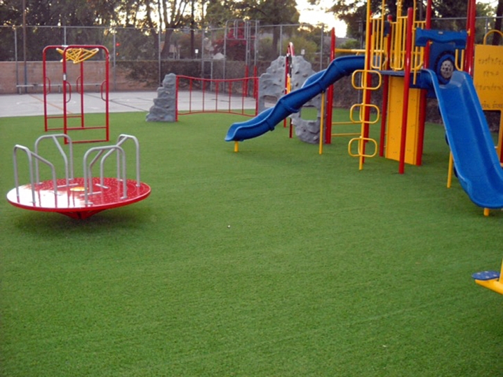 Faux Grass Skyline-Ganipa, New Mexico Rooftop, Recreational Areas